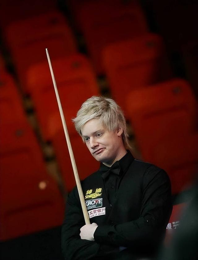 业轨迹并不 业轨迹并不